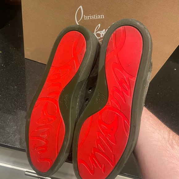 Men’s green suede high top louboutin sneakers - Picture 3 of 5